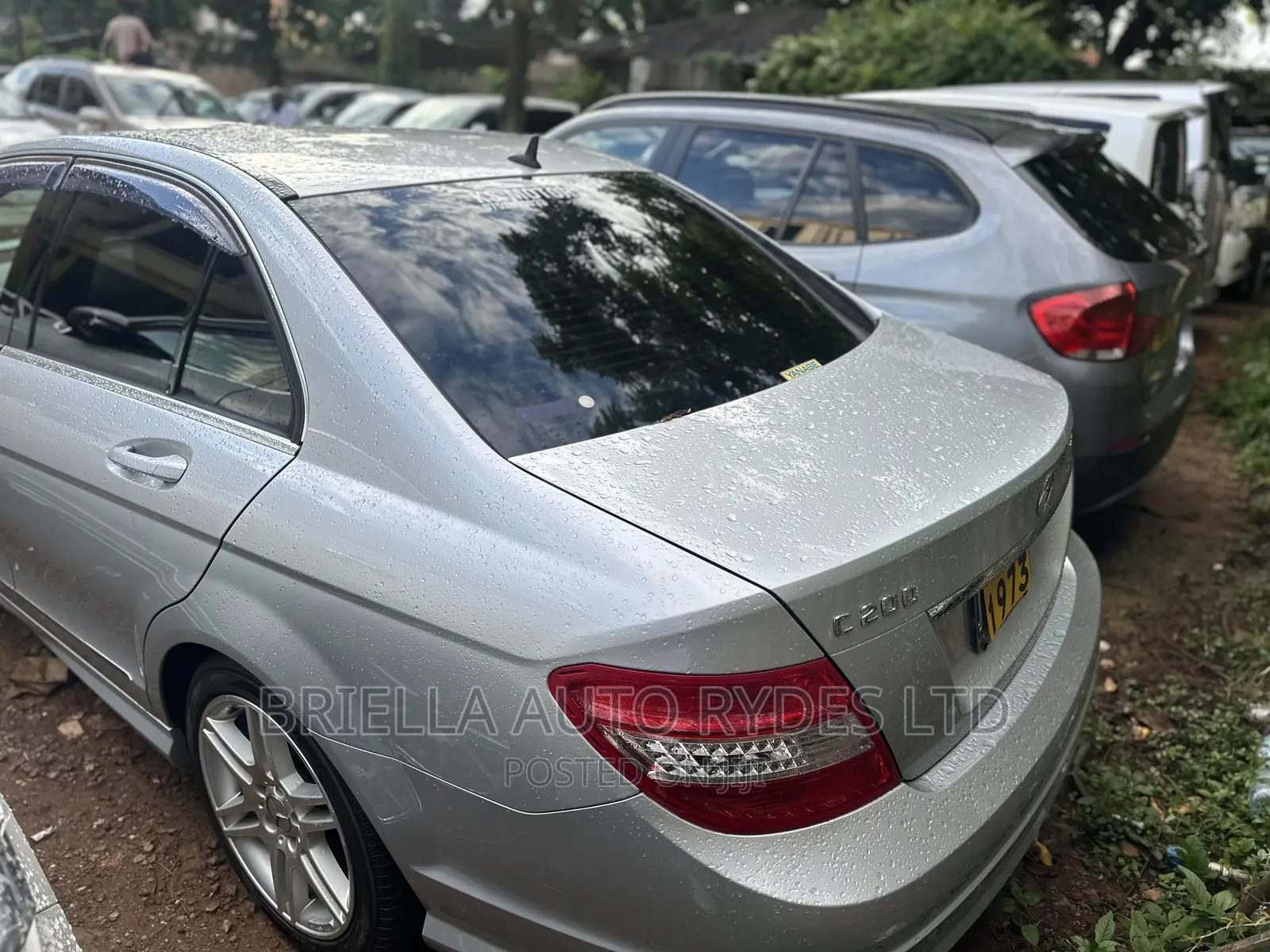 Mercedes-Benz C200 2011 Silver