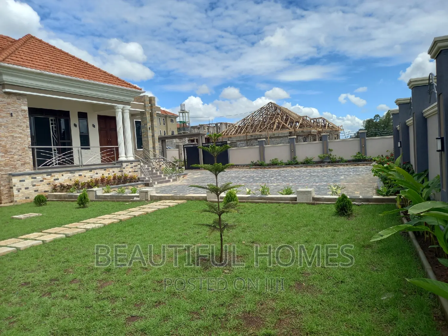 Furnished 5bdrm Bungalow in Kira Ministers, Central Division for sale