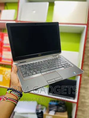 Laptop Dell Latitude 14 3490 4GB Intel Core I5 HDD 500GB