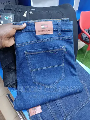 Men Stretching Jeans Size 40, 42