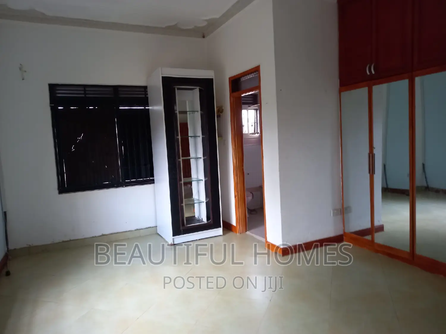 Furnished 4bdrm House in Kira for sale