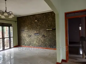 Furnished 4bdrm House in Kira for sale