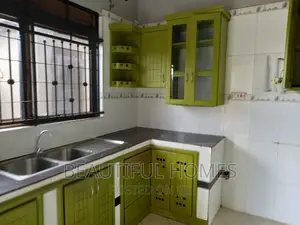 Furnished 4bdrm House in Kira for sale