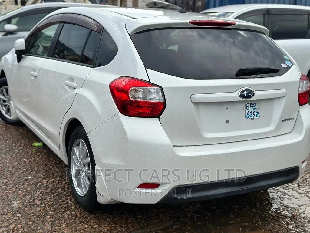 Subaru Impreza 1.6 Sport 2012 Off white