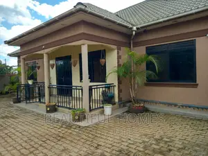 Furnished 4bdrm Bungalow in Kira for sale