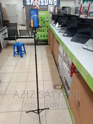 Yunteng Aluminum Tripod SE With Phone Hoder Remote Control
