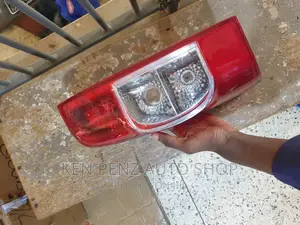 Taillamp Isuzu Dmax Ordinary (2005- 2007)