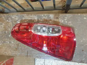 Taillamp Isuzu Dmax Ordinary (2005- 2007)