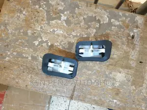Hillux Kangaroo Reflectors ( Rear Bumper Reflectors)