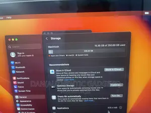 Laptop Apple MacBook Pro 2019 16GB Intel Core I7 SSD 256GB