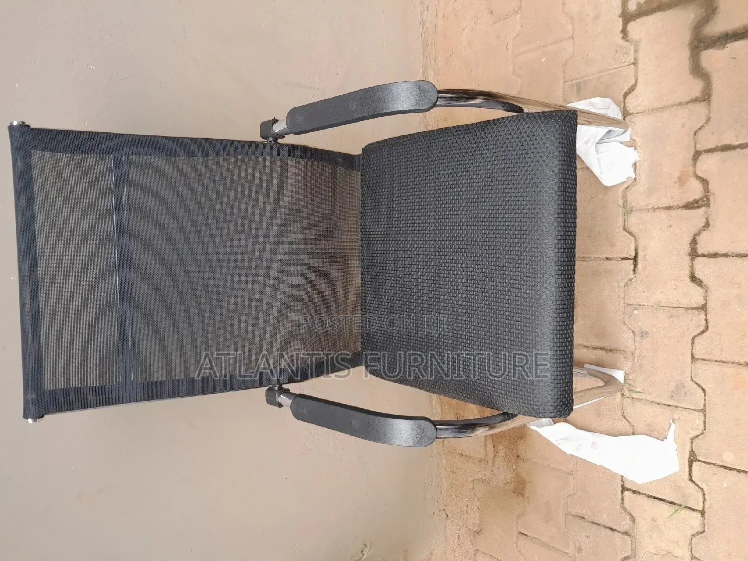 Mesh Visitors Chair