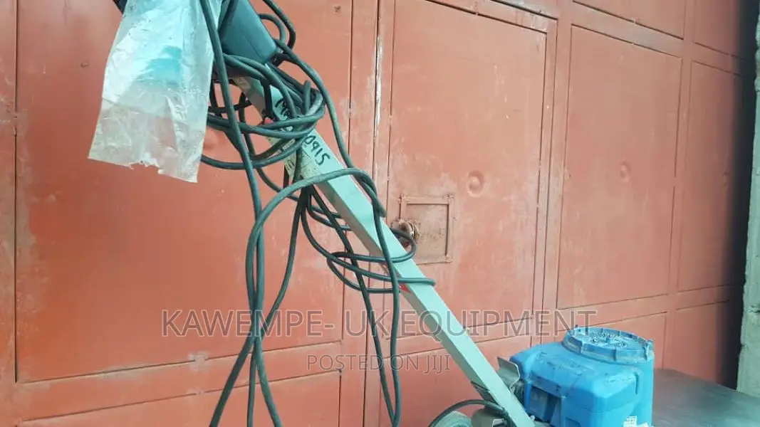 Floor Scrubbing Cleaning Machine Nupower Numatic