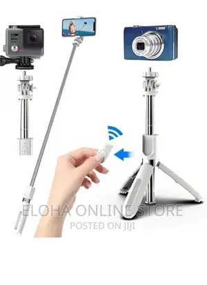 Multifunctional Wireless Selfie Stick