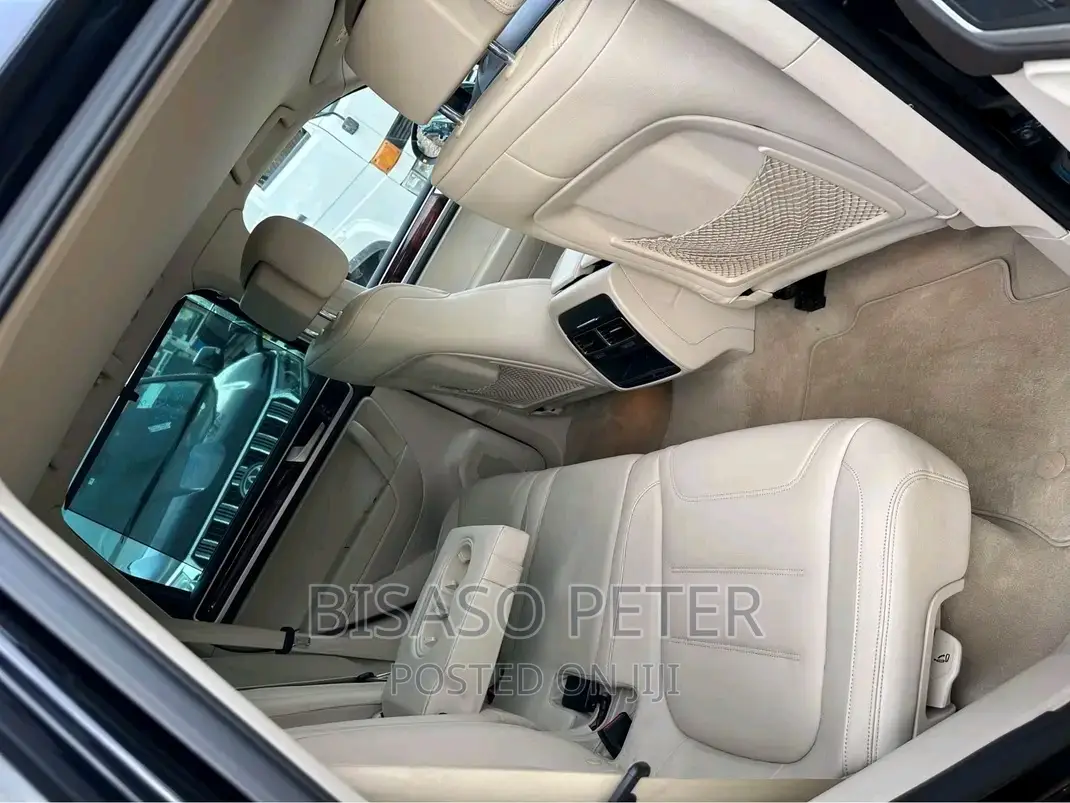 Volkswagen Touareg Hybrid 2013 Black