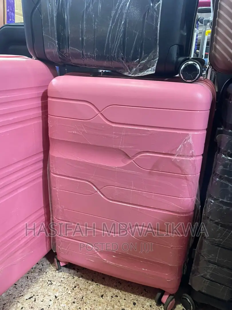 Travel Suit Cases- A Set of 3 PCS