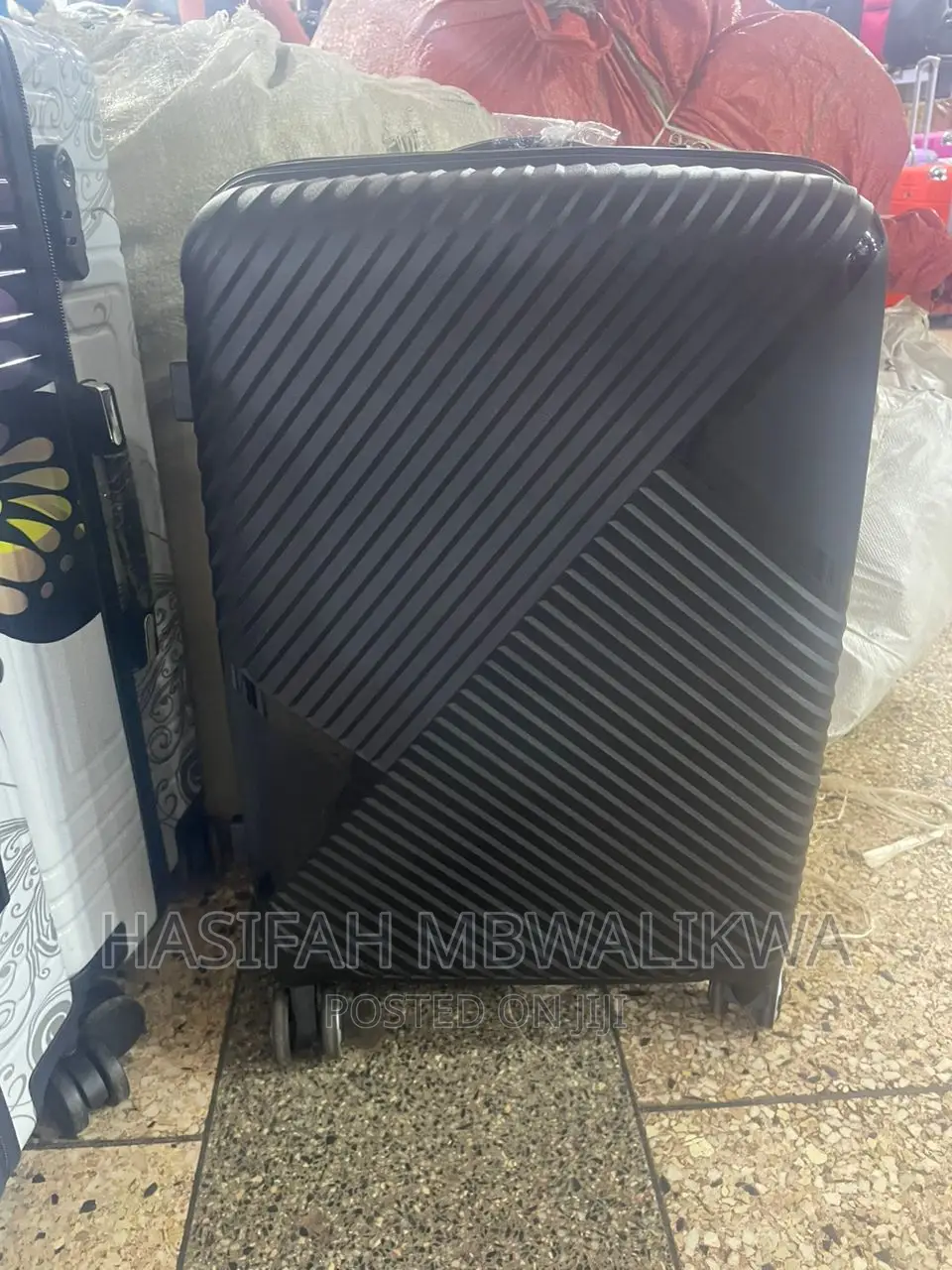 Travel Suit Cases- A Set of 3 PCS