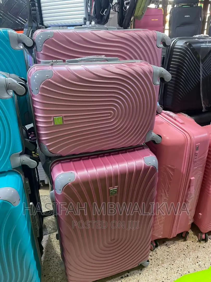 Travel Suit Cases- A Set of 3 PCS