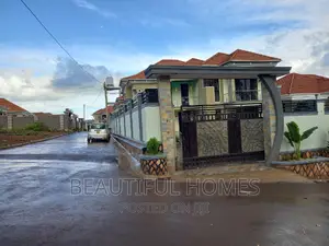 Furnished 6bdrm Duplex in Kira Mamerito Road for sale