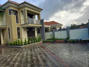 Furnished 6bdrm Duplex in Kira Mamerito Road for sale