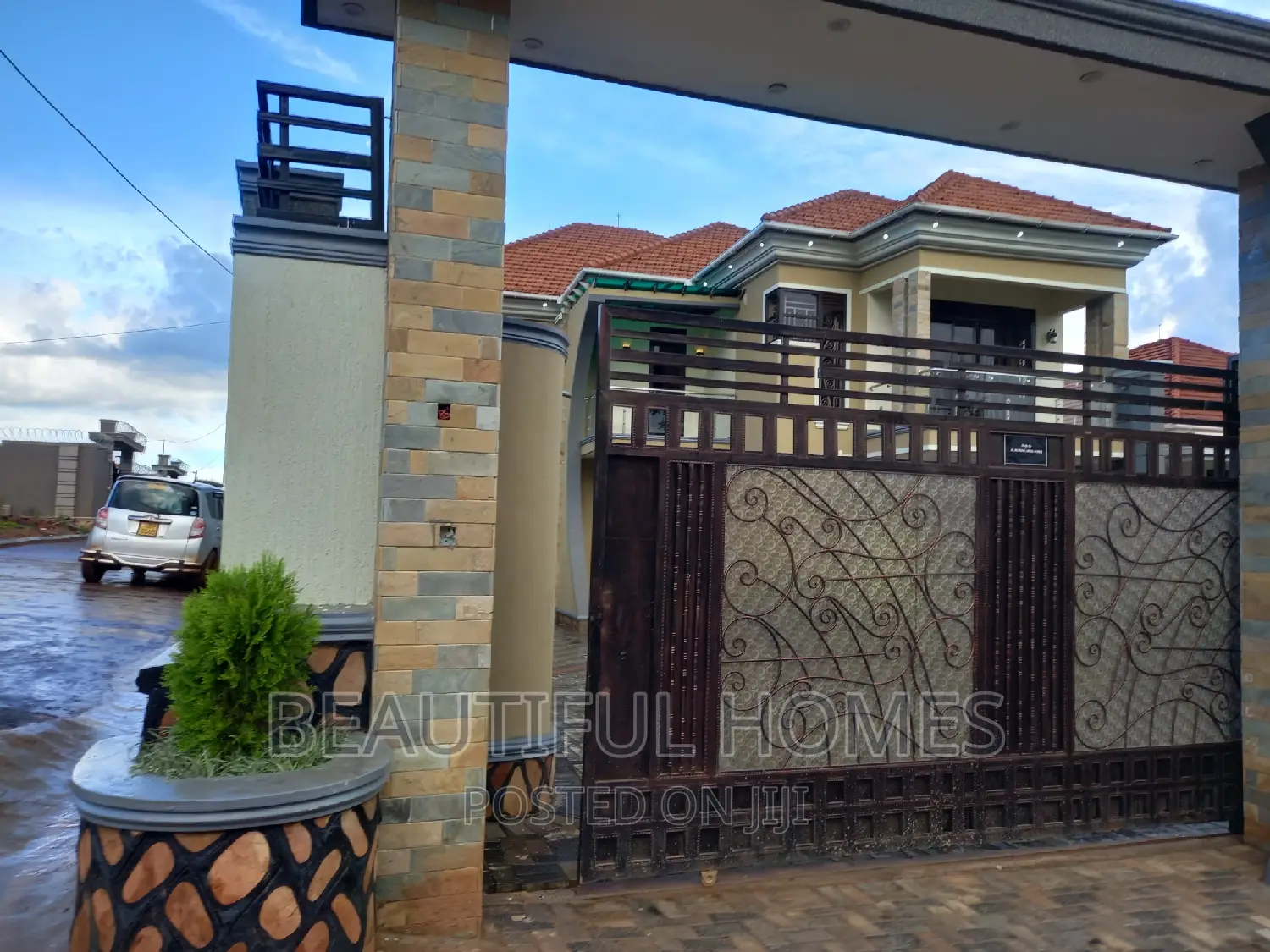 Furnished 6bdrm House in Kira Ministers for sale