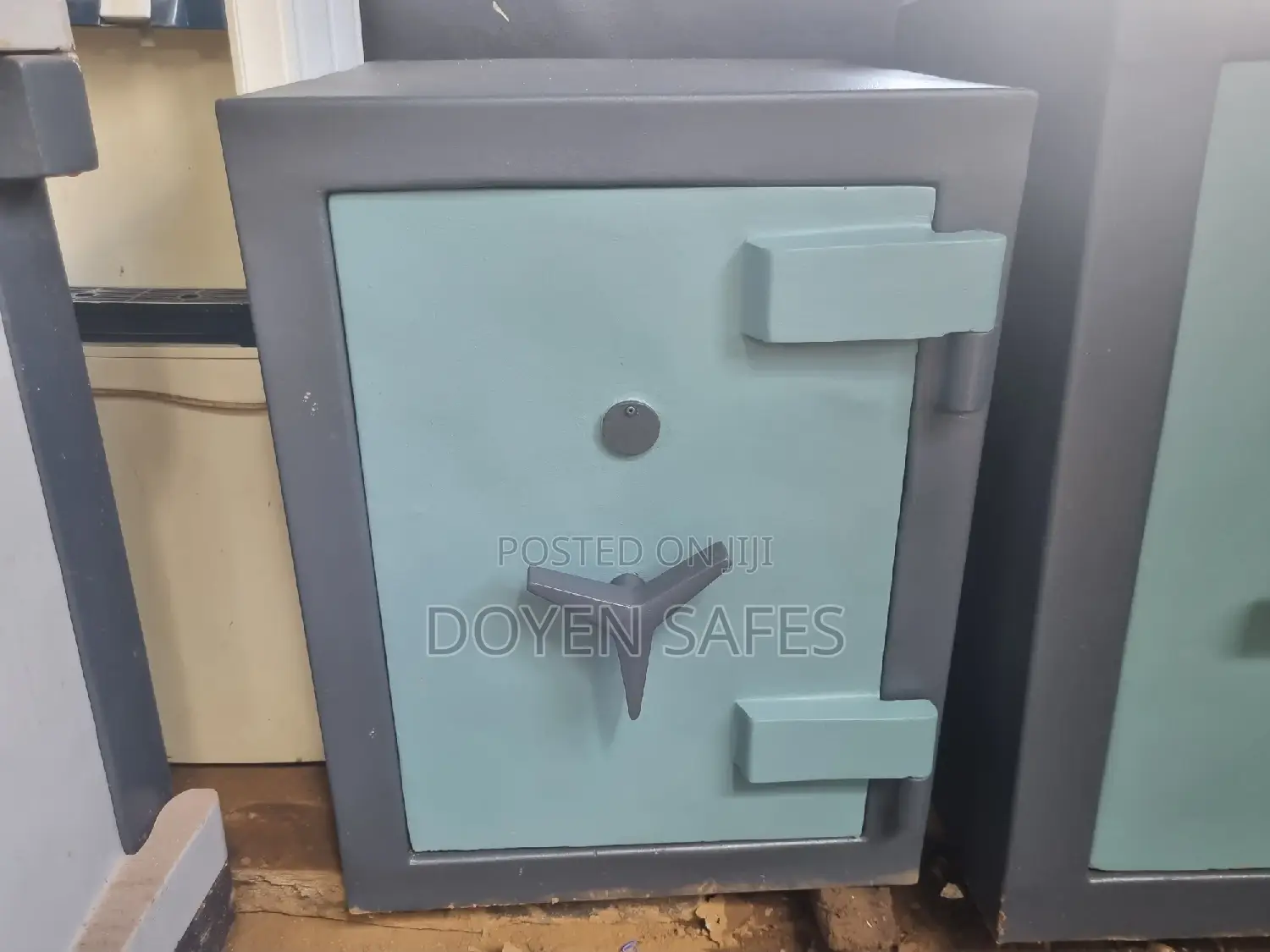 Car Bond Cash Safes 200kgs