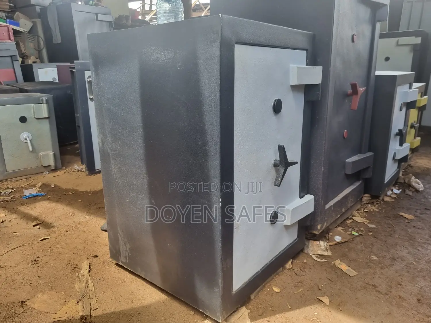 3ft Storage Safes 400kgs