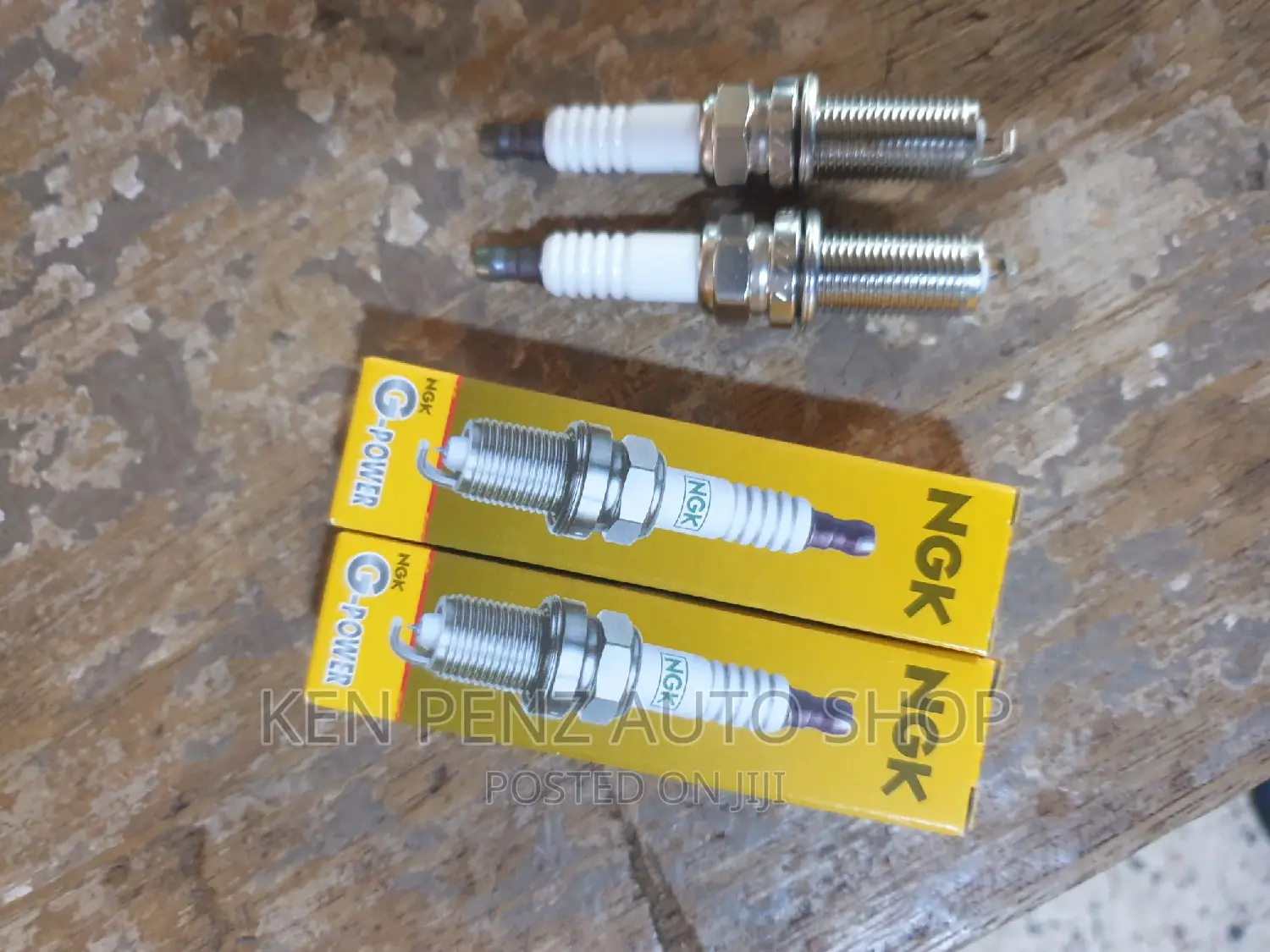 NGK G - Power Spark Plugs