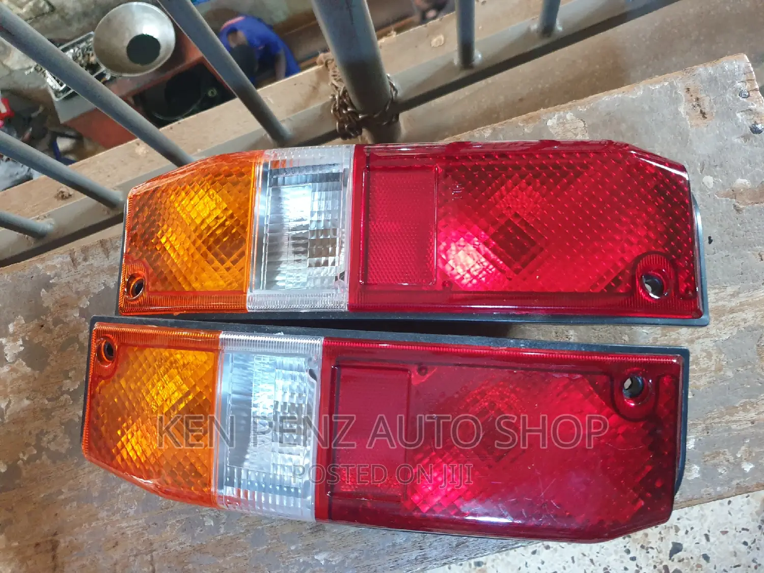 Taillamps Landcruiser 75 (1985-1999) (Kagongo)