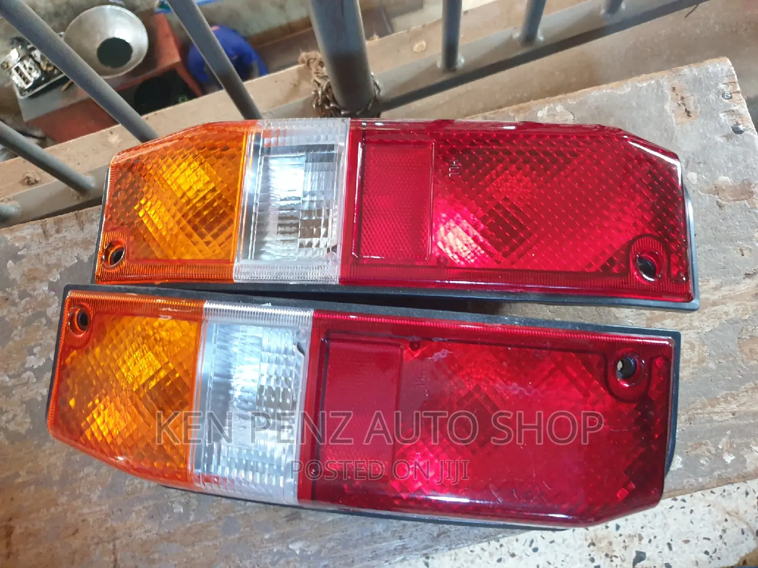 Taillamps Landcruiser 75 (1985-1999) (Kagongo)