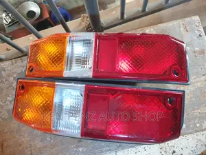 Taillamps Landcruiser 75 (1985-1999) (Kagongo)