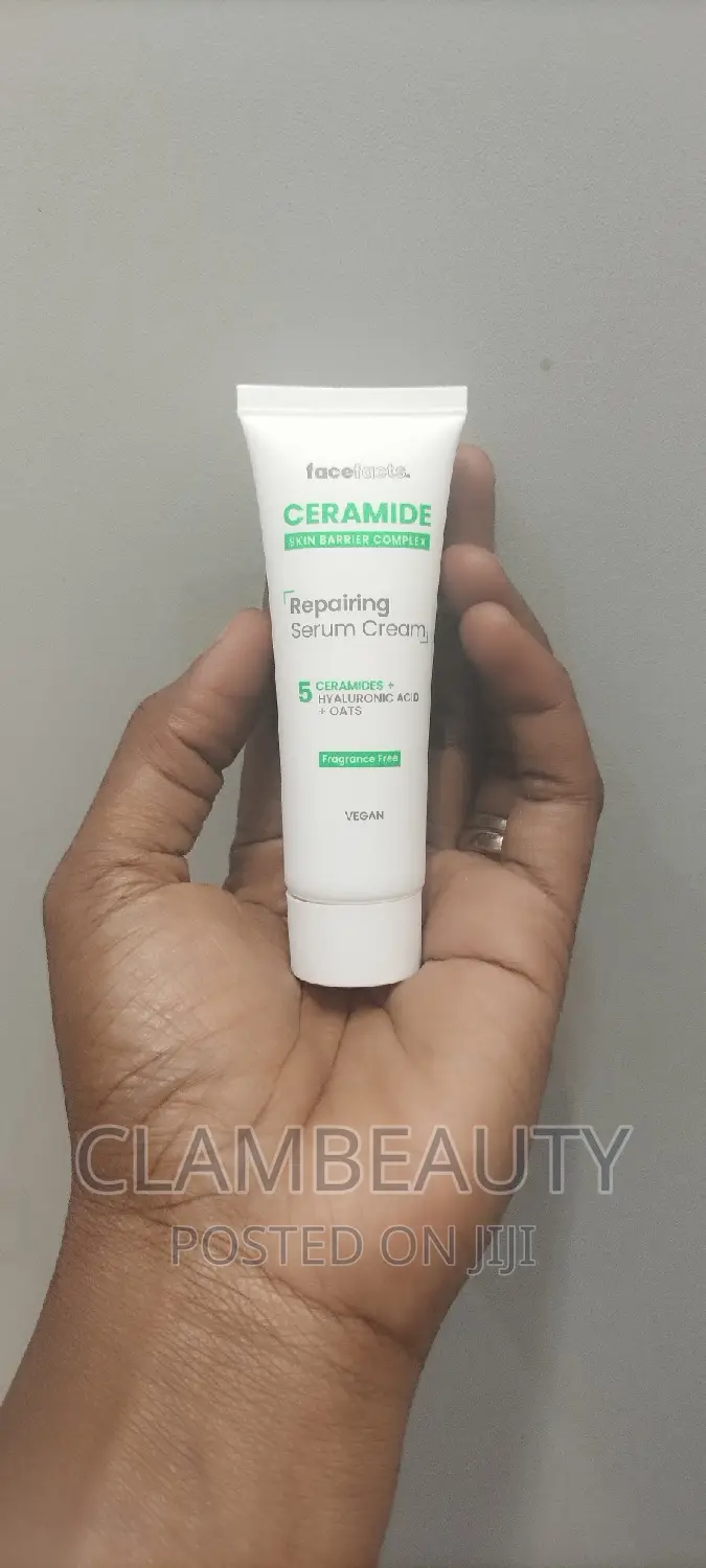Face Facts Ceramide Skin Barrier Repair Serum Cream