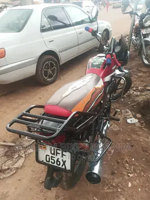 Hero Hunter 125 2022 Red
