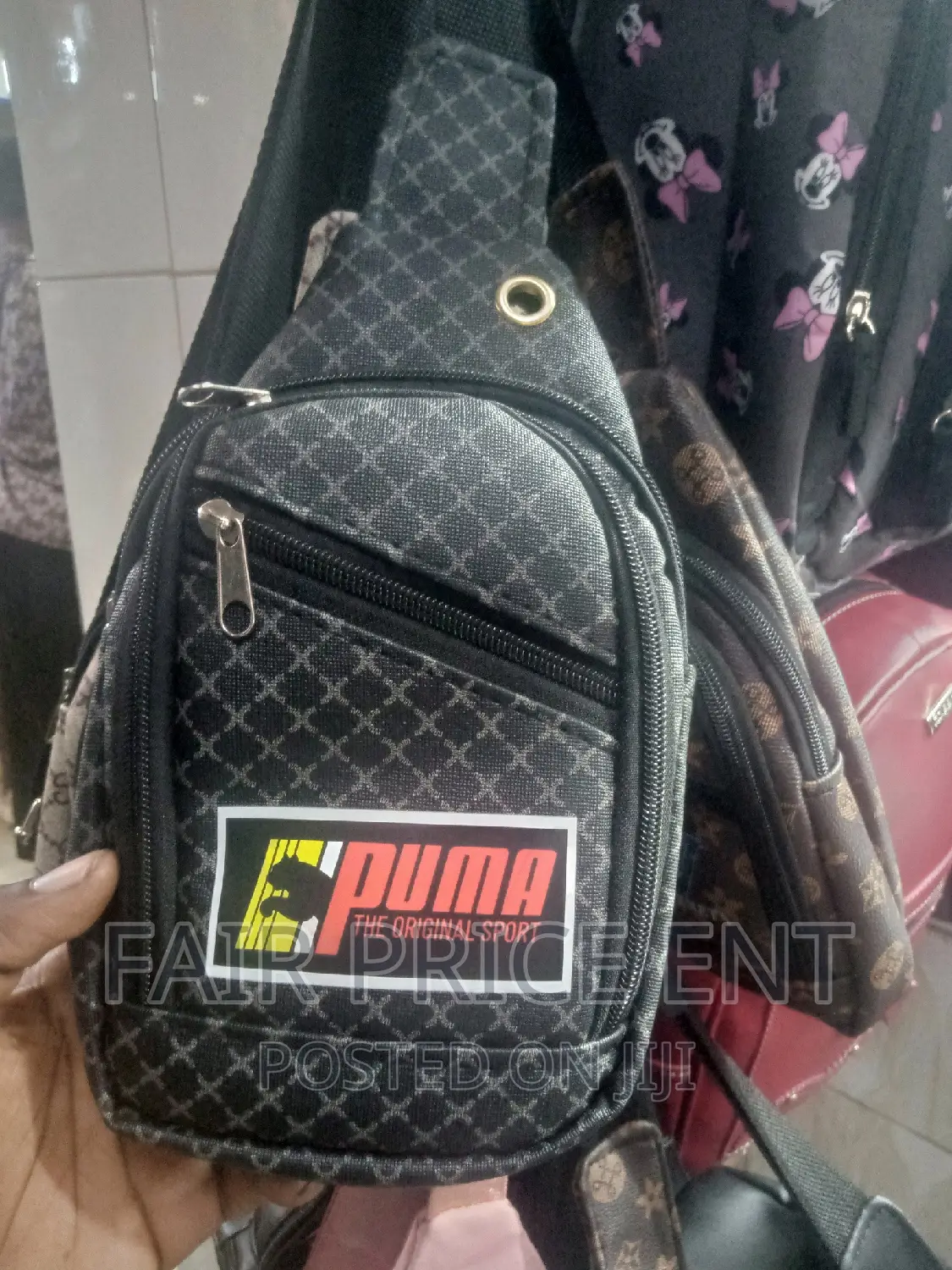 Original Leather Puma Sport Bag .One Arm.( Black,)