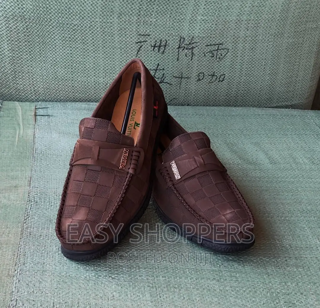 New Men's Leather Shoes Luxury Royal Style