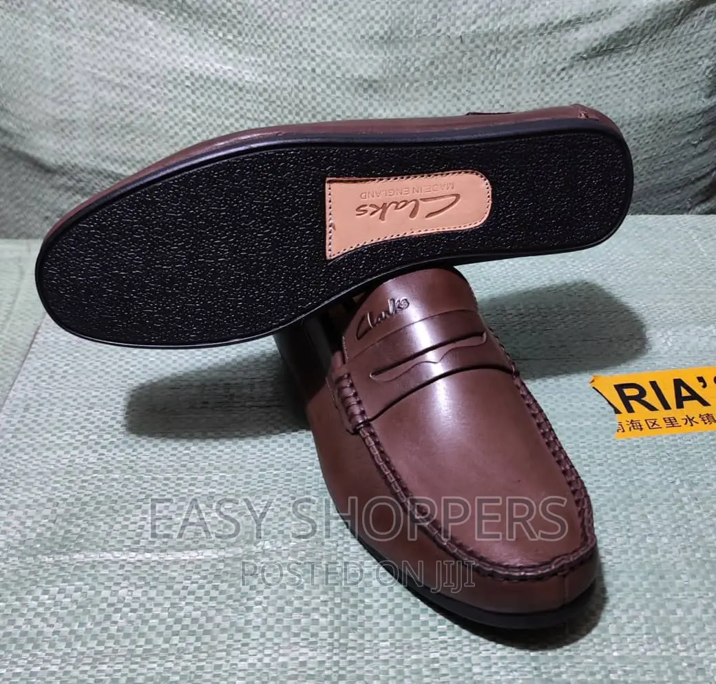 New Men's Leather Shoes Luxury Royal Style