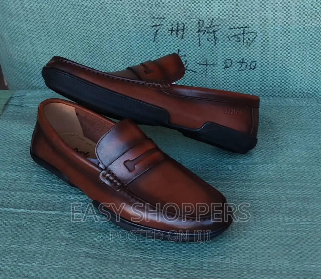 New Men's Leather Shoes Luxury Royal Style Standard