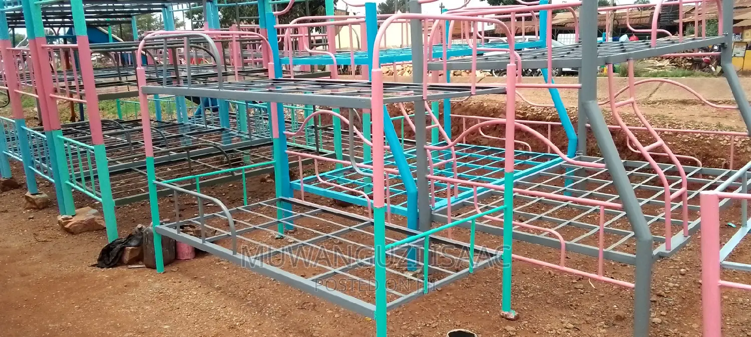 Double Metallic Bed