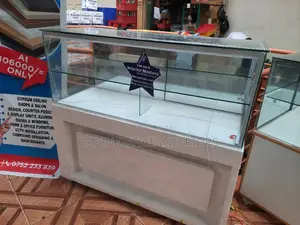 Brand New Counter, 4 Feet