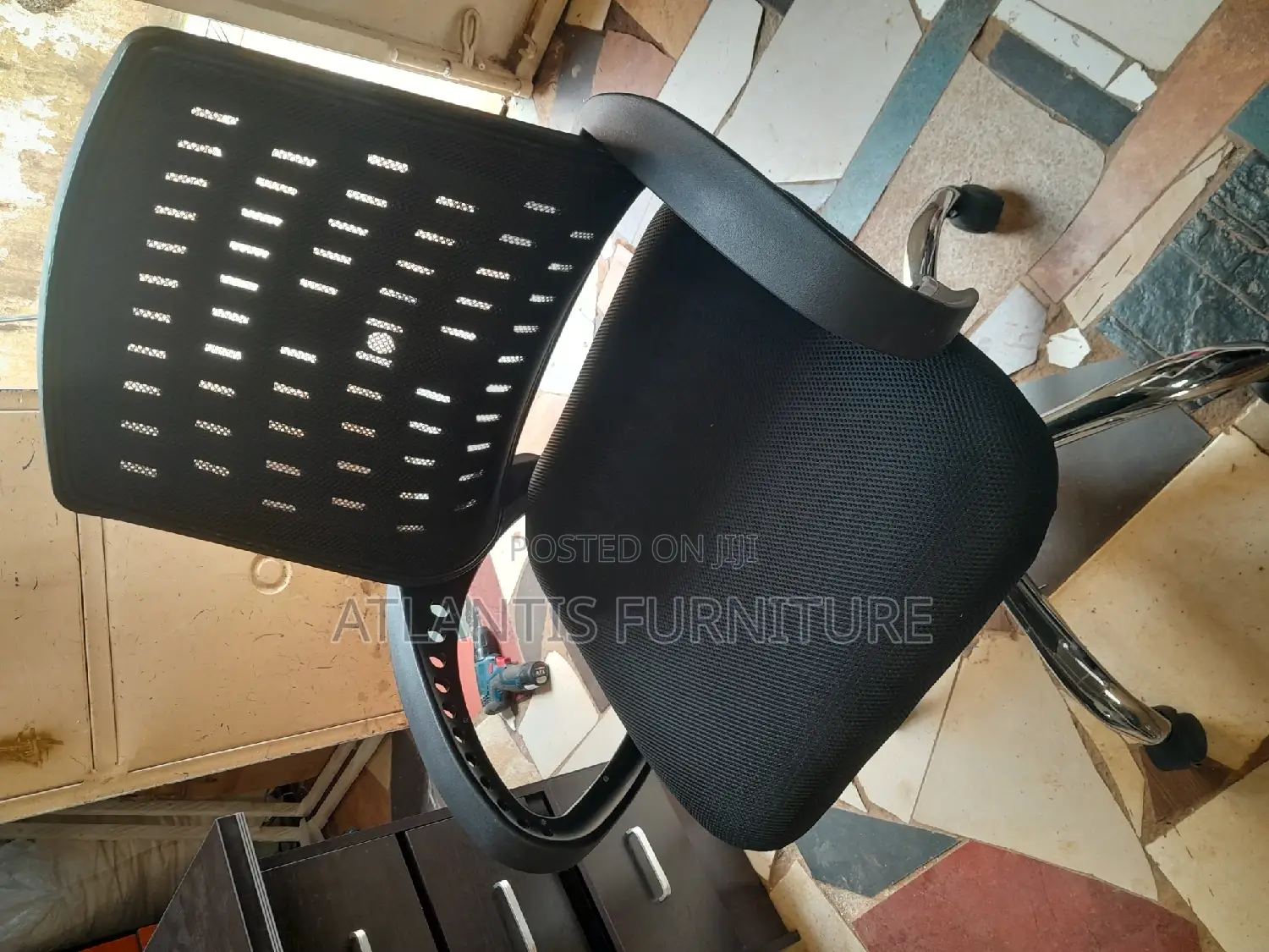 A Office Chair Very Nice