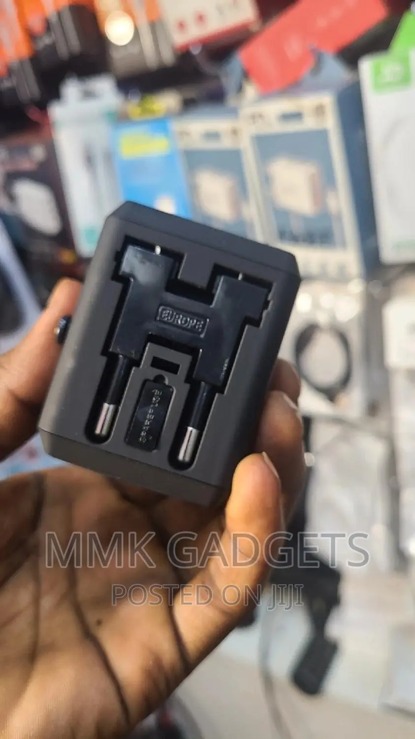 Earldom International Adapter