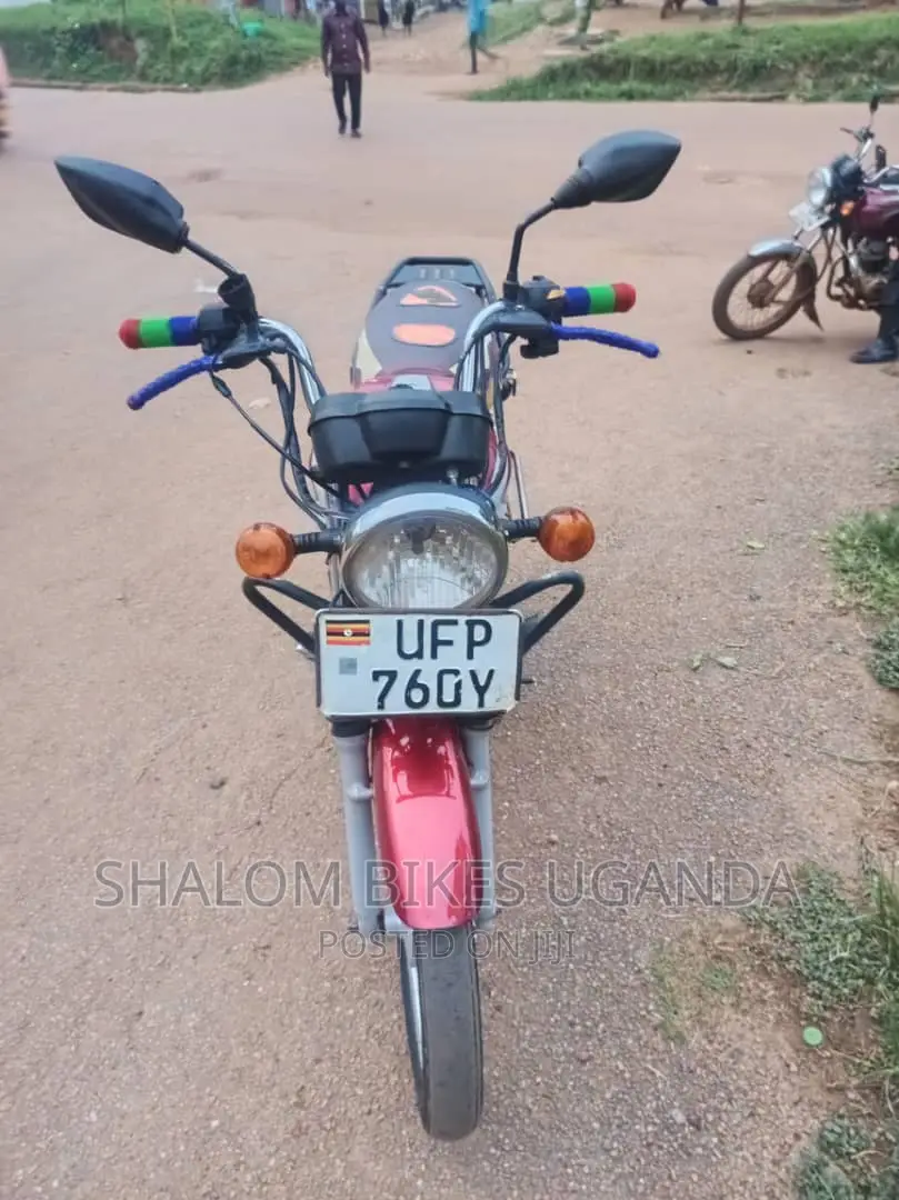 TVS HLX 125 2022 Red