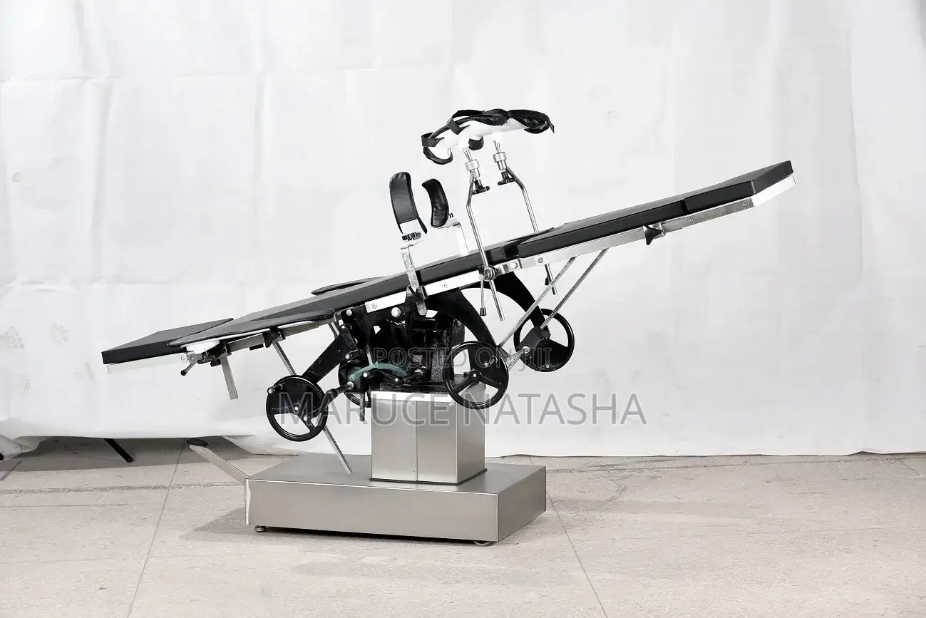 Hydraulic Theatre Table
