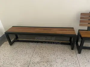 Benches/ Chairs/ Outdoor Furniture