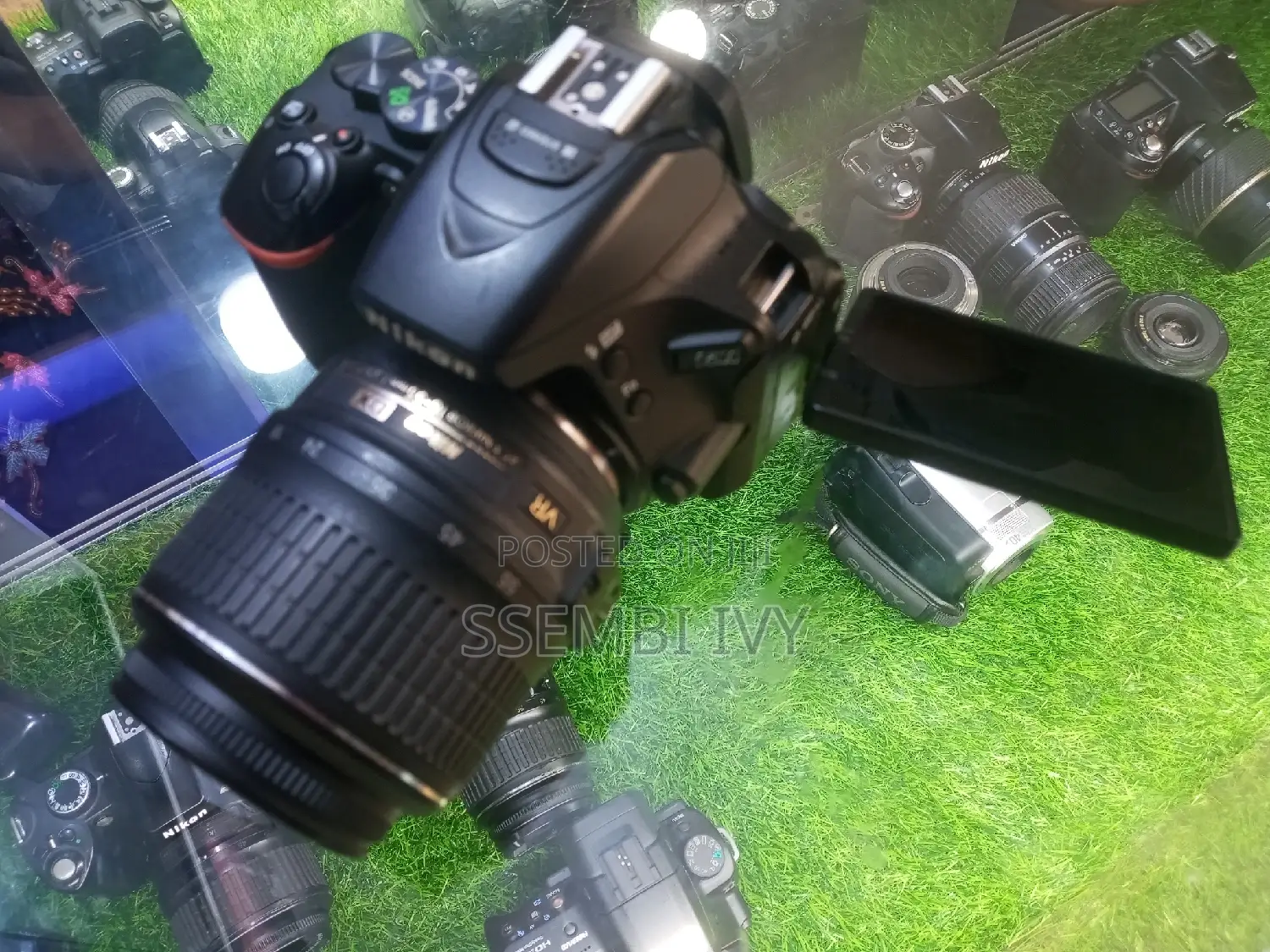 Nikon D5600 Photo and Video Camera.