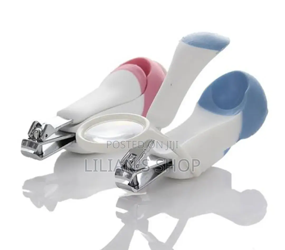 Momeasy Baby Nail Clipper With Magnifier