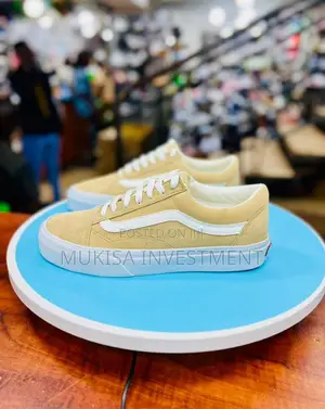 Photo - Brand New Shoe Vans