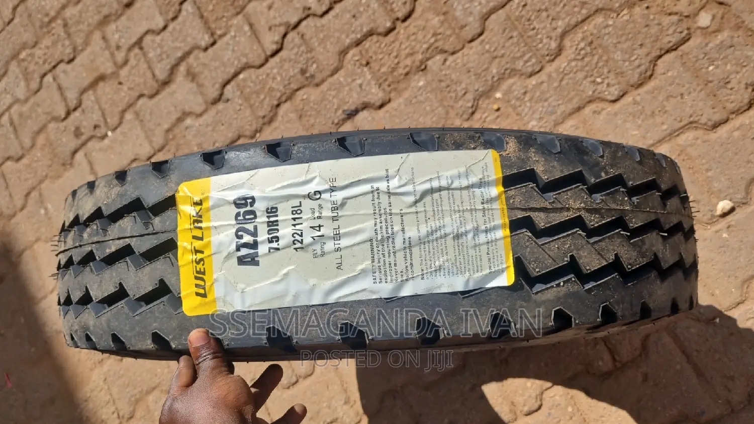 750r16 All Position Tyre