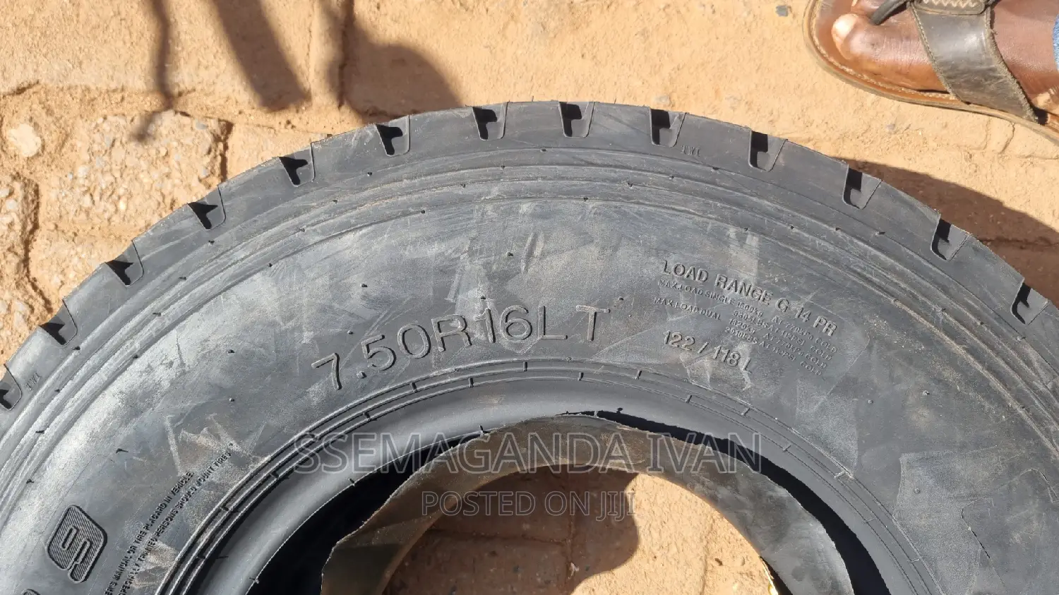 750r16 All Position Tyre
