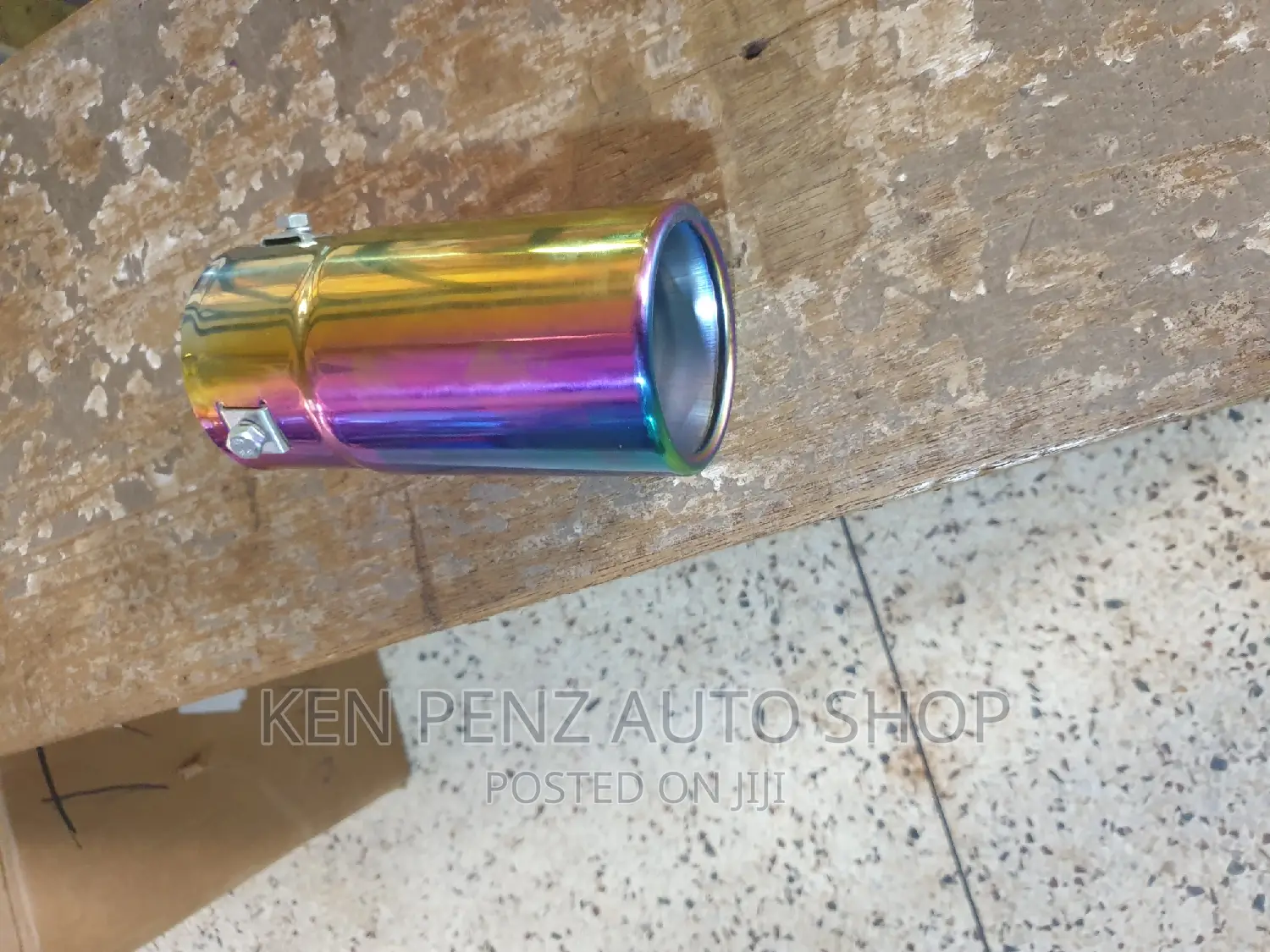 Colored Exhaust Ends