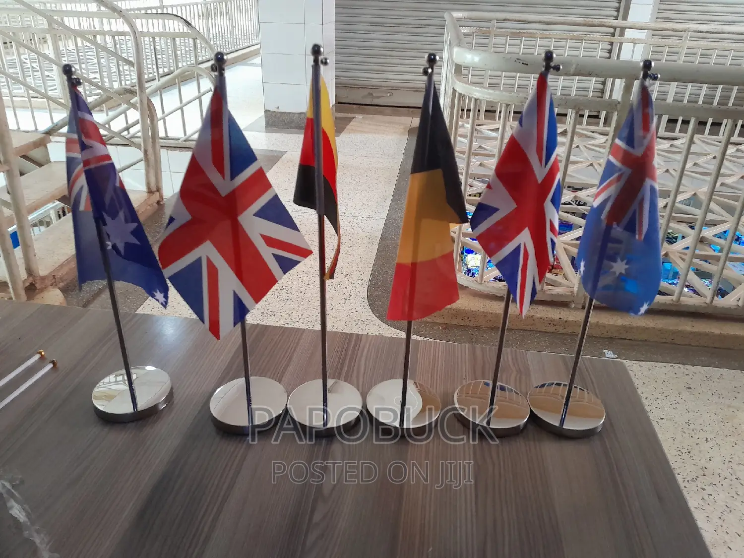 Table Flag